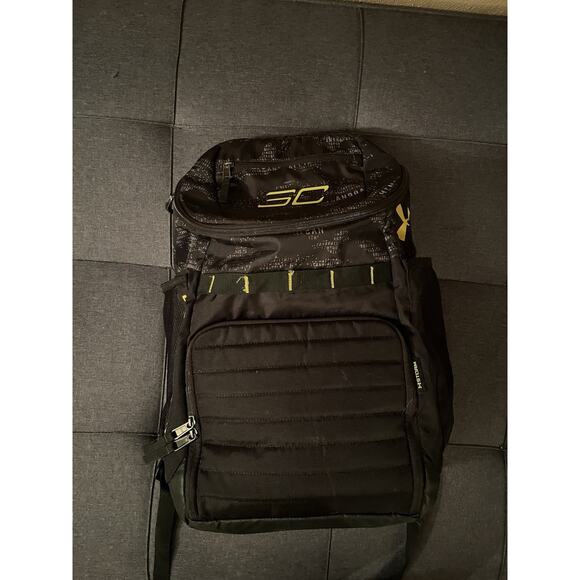 Under Armour Unisex-Adult Stephen Curry 30 Undeniable Backpack, Black and Yellow - Picture 1 of 9